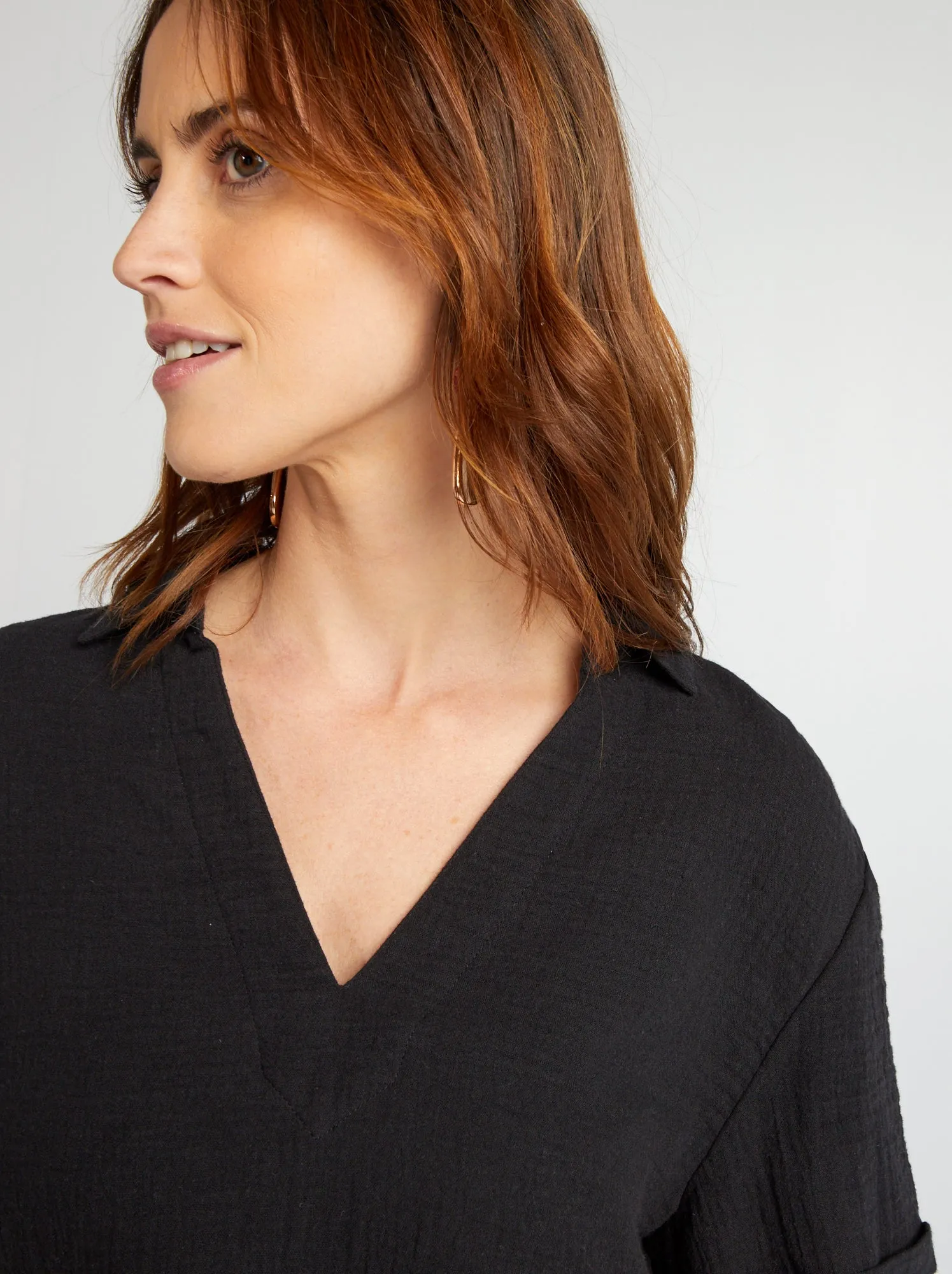 Blusa in garza di cotone con maniche corte - nero