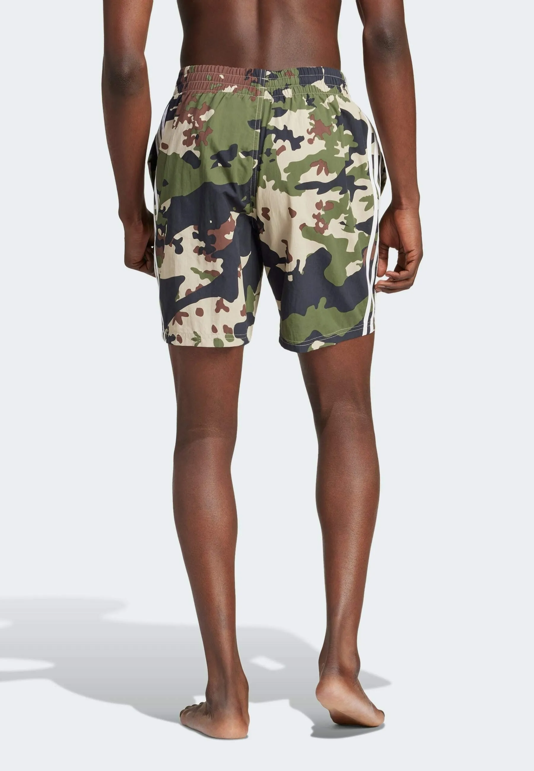 CAMO ALLOVER  - Shorts da mare