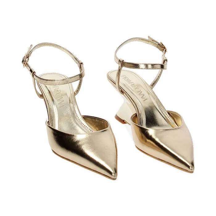 Décolleté slingback oro laminate, zeppa 6,1 cm