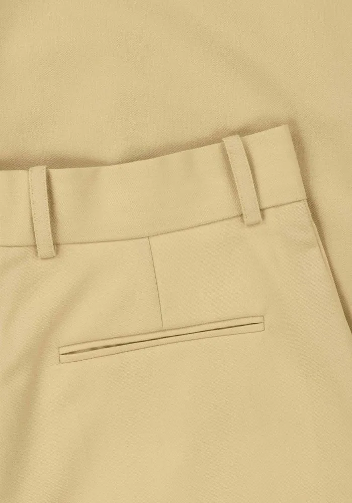 DRÔLE DE MONSIEUR LE PANTALON GOLFEUR