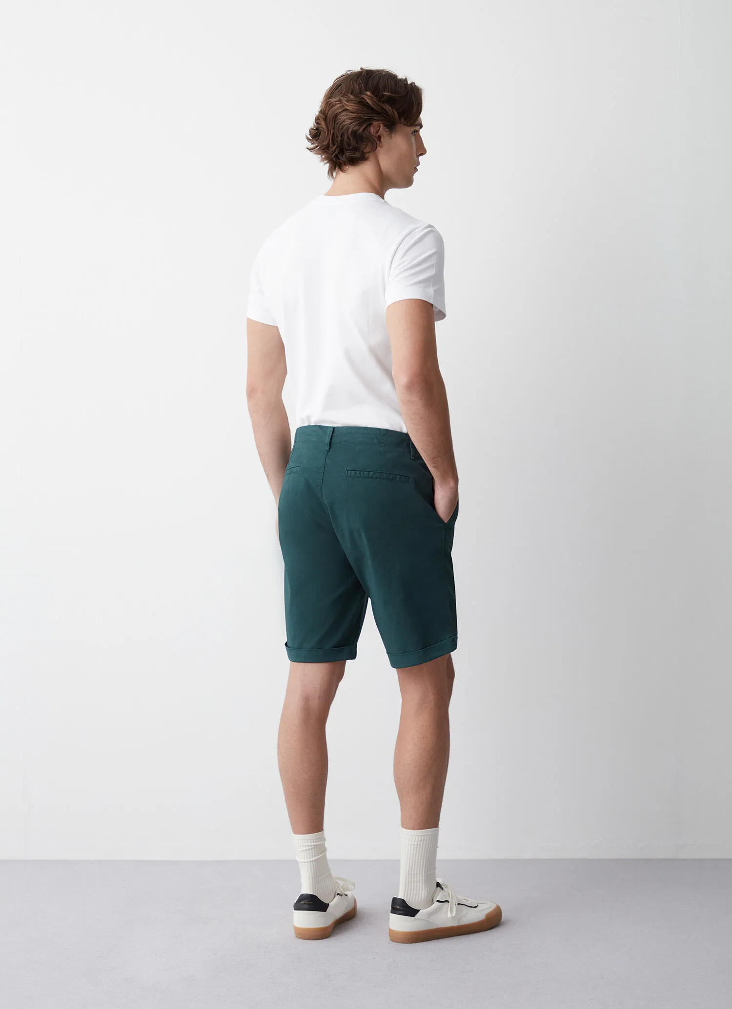 Garment-dyed shorts with turn-up hems