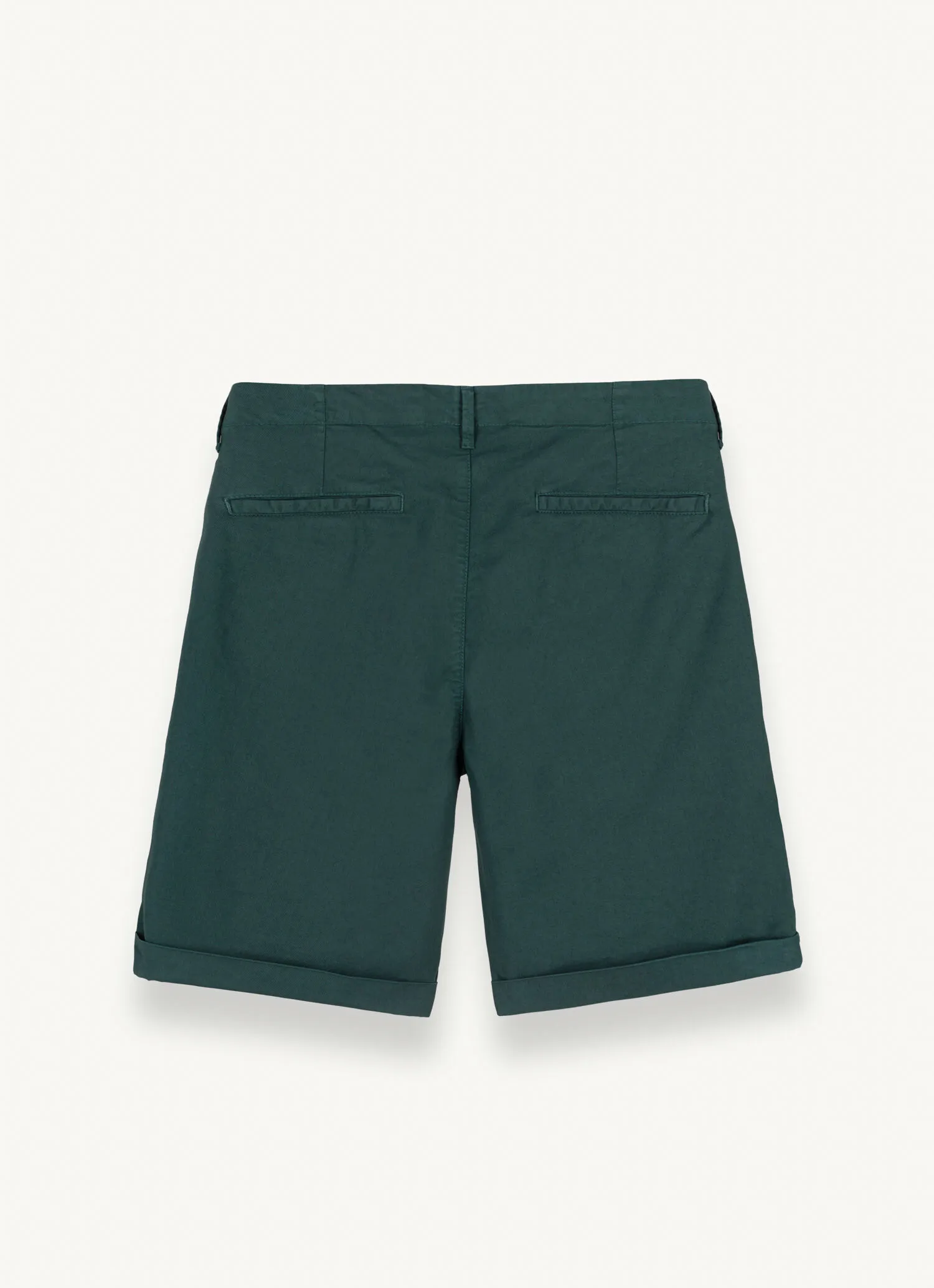 Garment-dyed shorts with turn-up hems