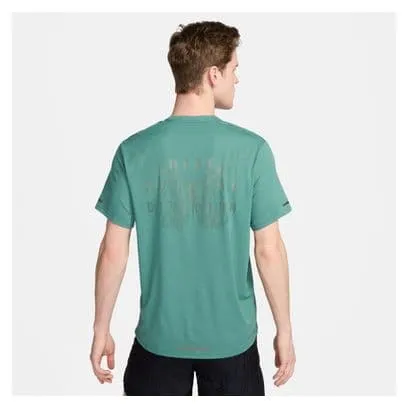 Maglia a manica corta Nike Running Division Uomo Verde