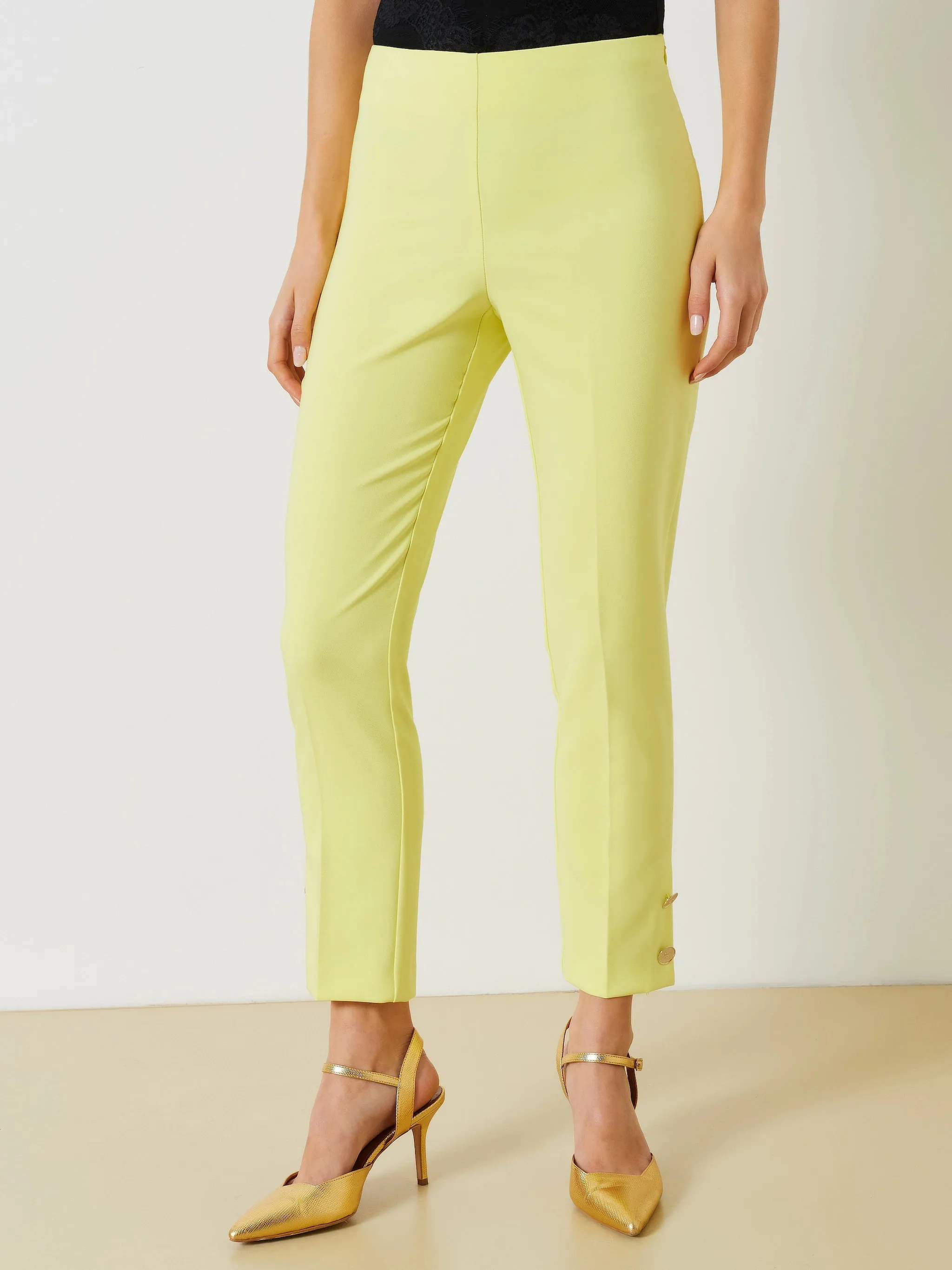 Pantalone Slim Dettaglio Bottoni Giallo