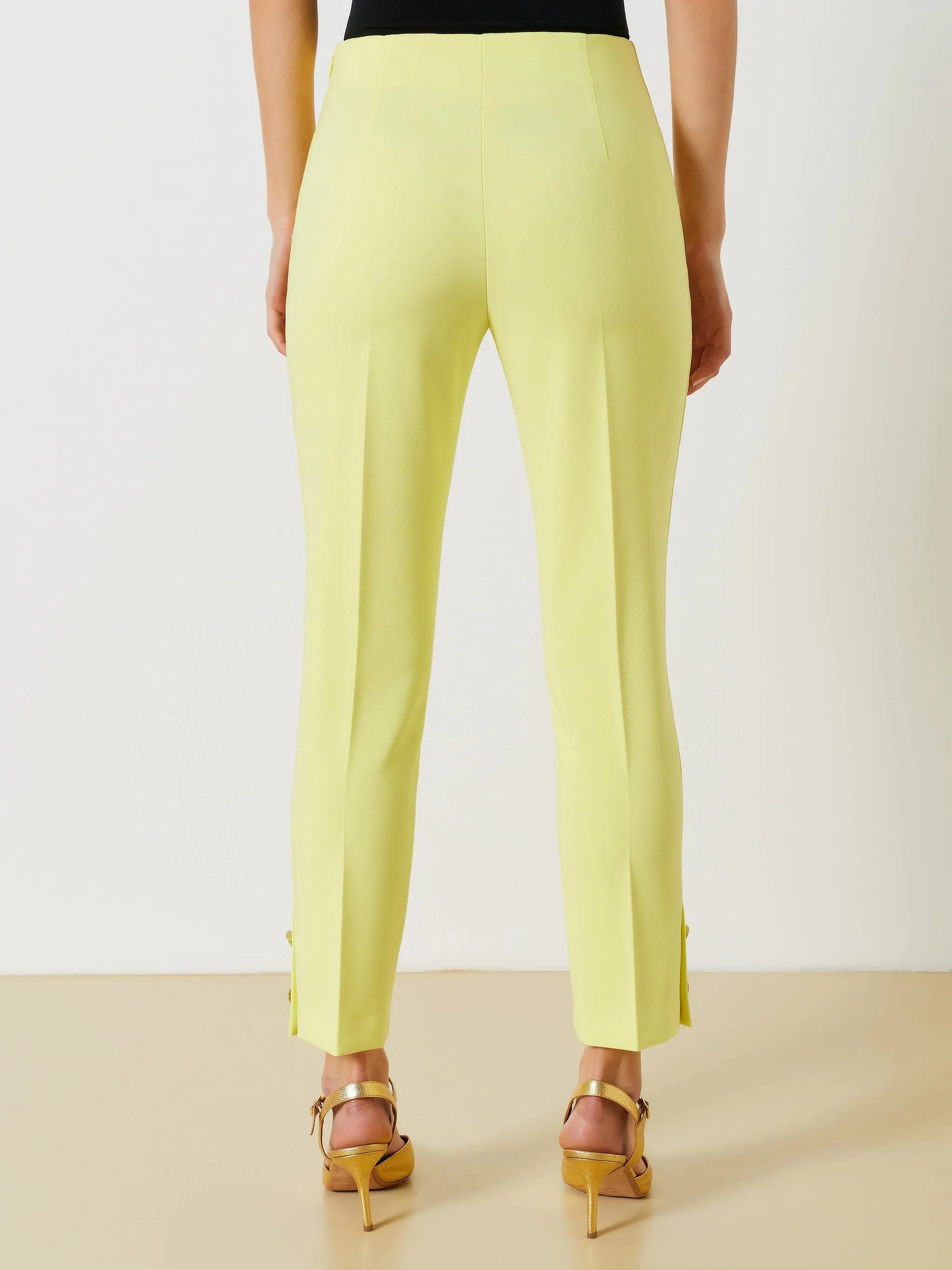 Pantalone Slim Dettaglio Bottoni Giallo